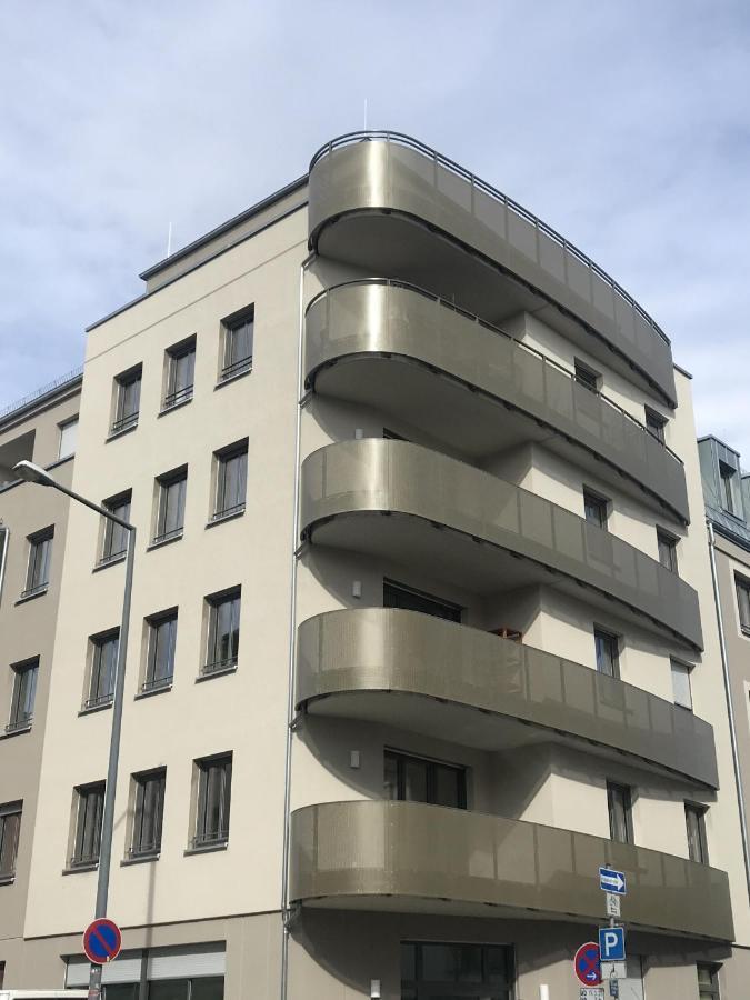 Tiny Apartment Spring Drezno Zewnętrze zdjęcie